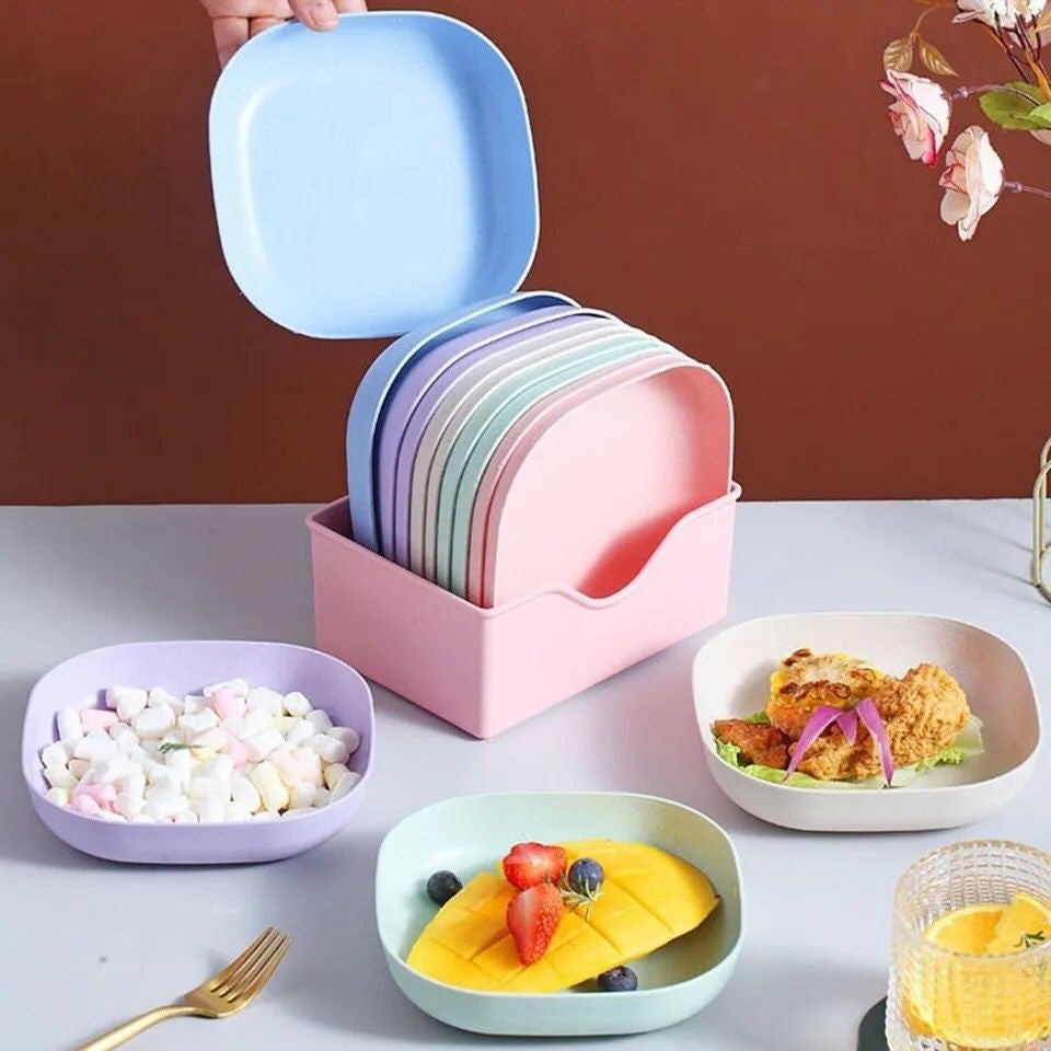 Plastic Plate Set