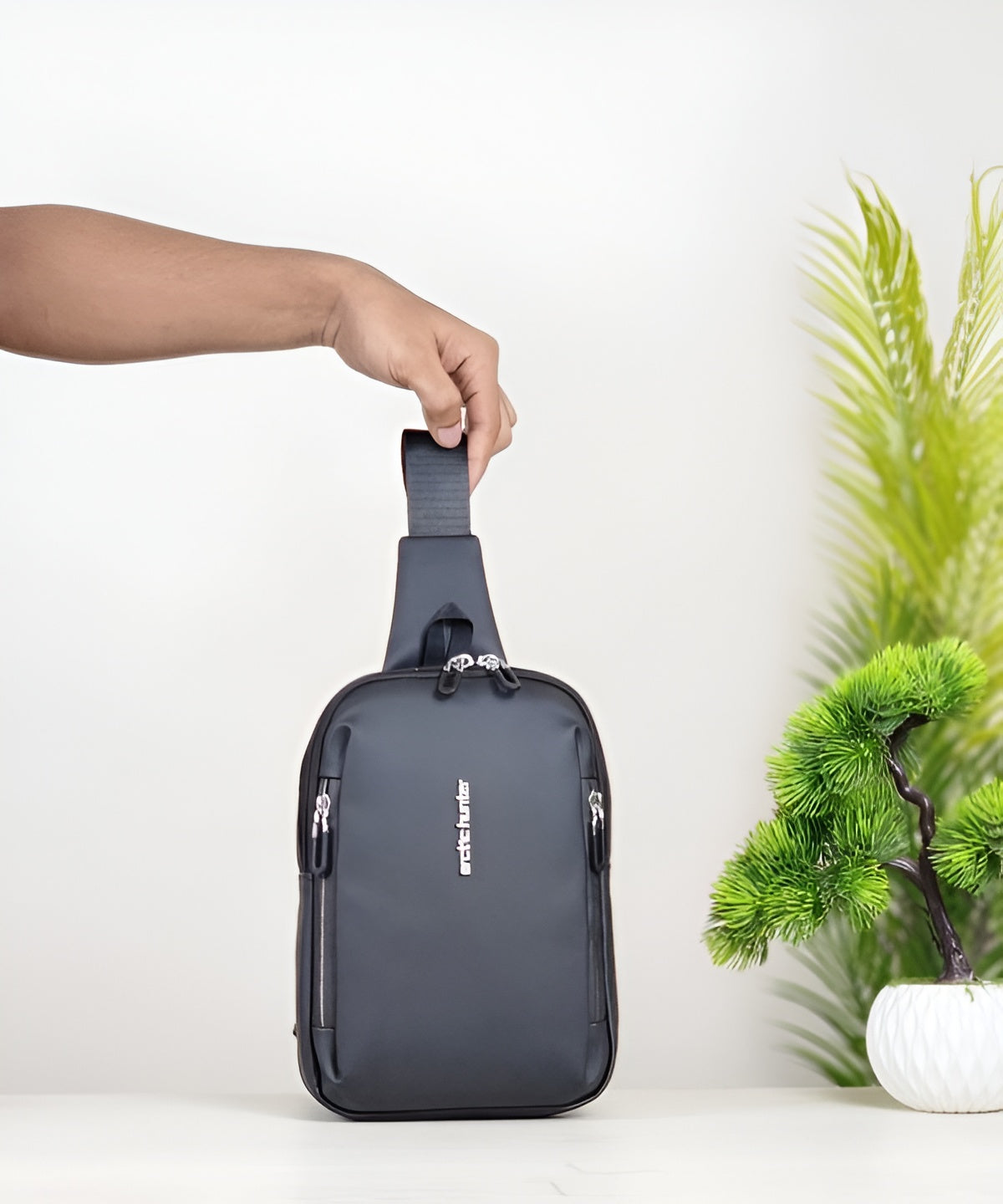Arctic Hunter Side Bag